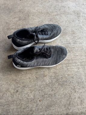 Skechers Gray & Black Knit Athletic Sneakers